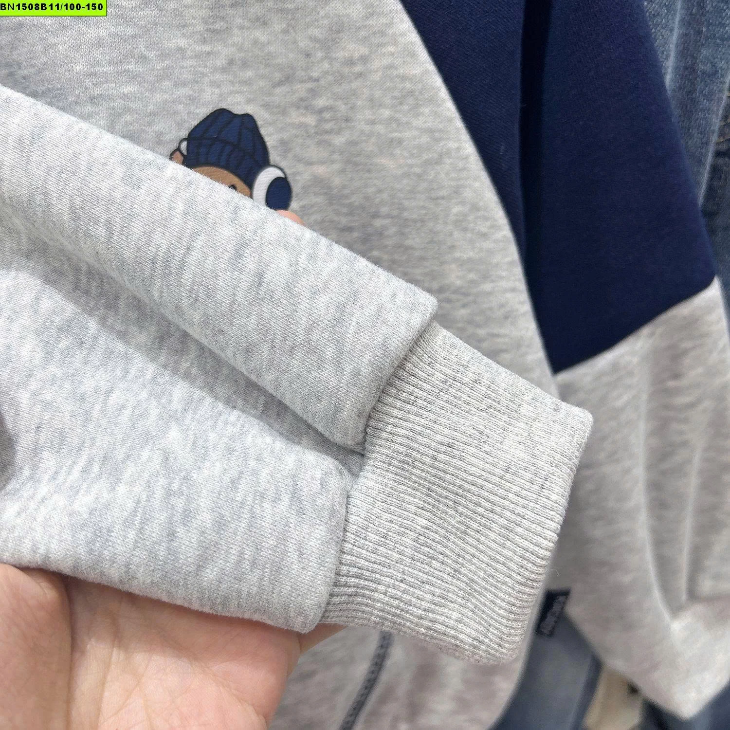 ÁO NỈ GẤU KACADY