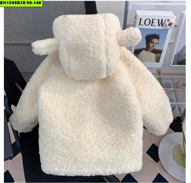 ÁO KHOÁC LÔNG CỪU CÚC TRÁI TIM