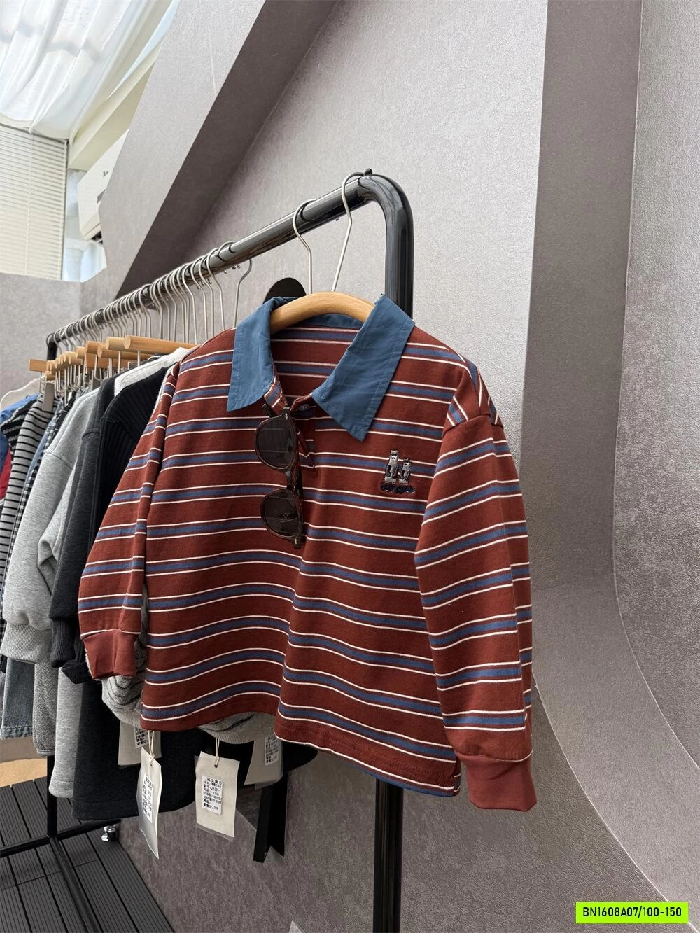 POLO KẺ ĐỎ CỔ PHỐI MÀU XUẤT HÀN
