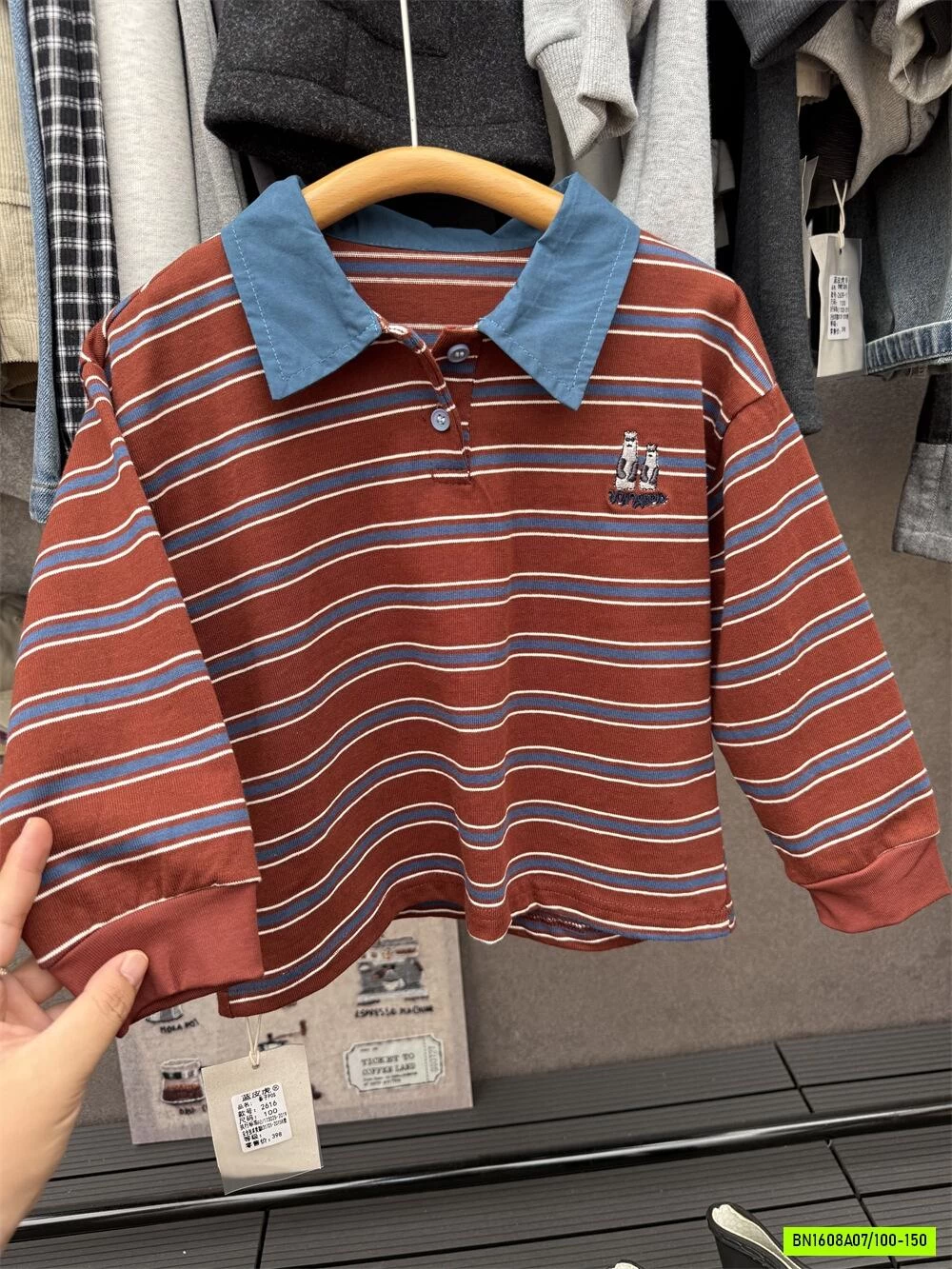 POLO KẺ ĐỎ CỔ PHỐI MÀU XUẤT HÀN