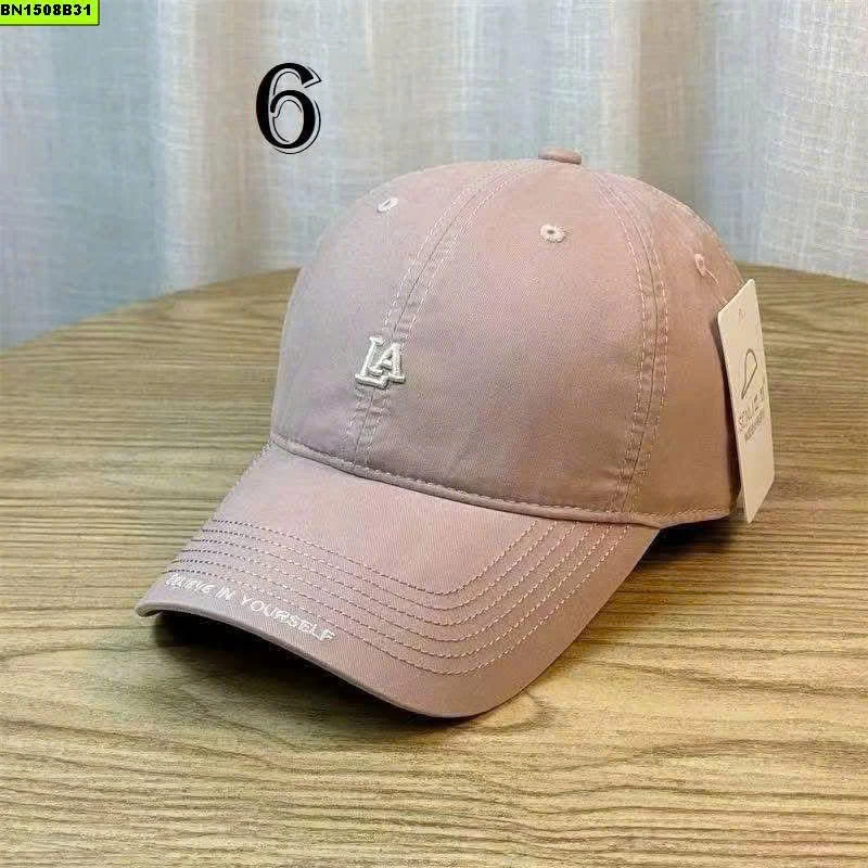 SET 2 MŨ LƯỠI TRAI NỮ THÊU CHỮ LA
