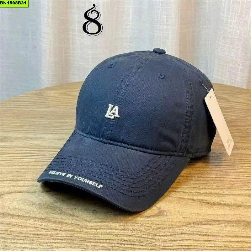 SET 2 MŨ LƯỠI TRAI NỮ THÊU CHỮ LA