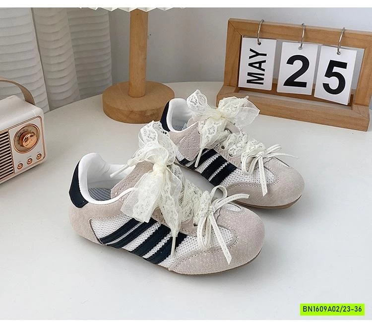 GIÀY DA LỘN SỌC DÂY REN