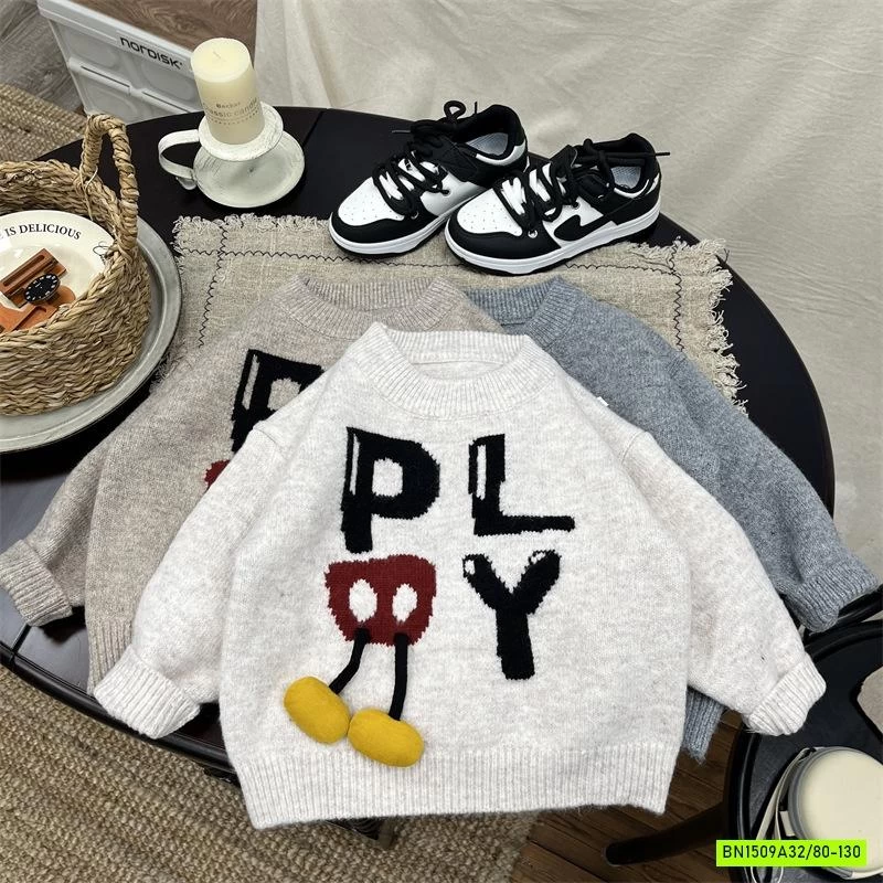 ÁO LEN THÊU CHỮ GẮN CHÂN VỊT