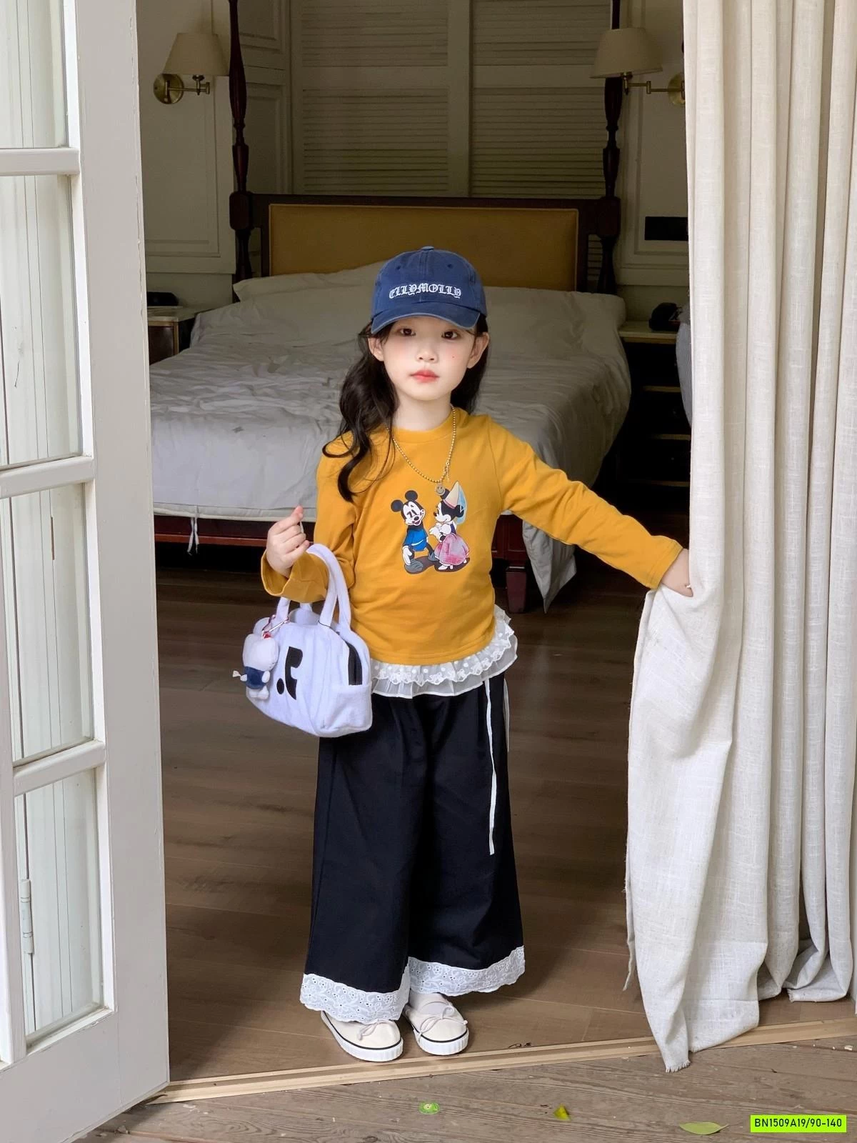 ÁO MICKEY MIX JEANS SUÔNG VIỀN REN