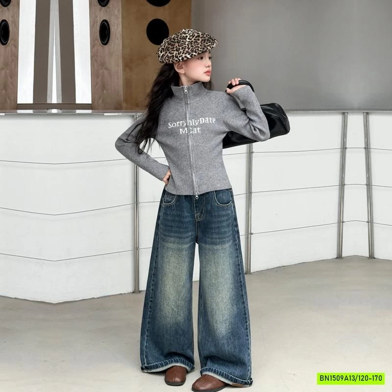 KHOÁC CROPTOP LEN MIX JEANS SUÔNG