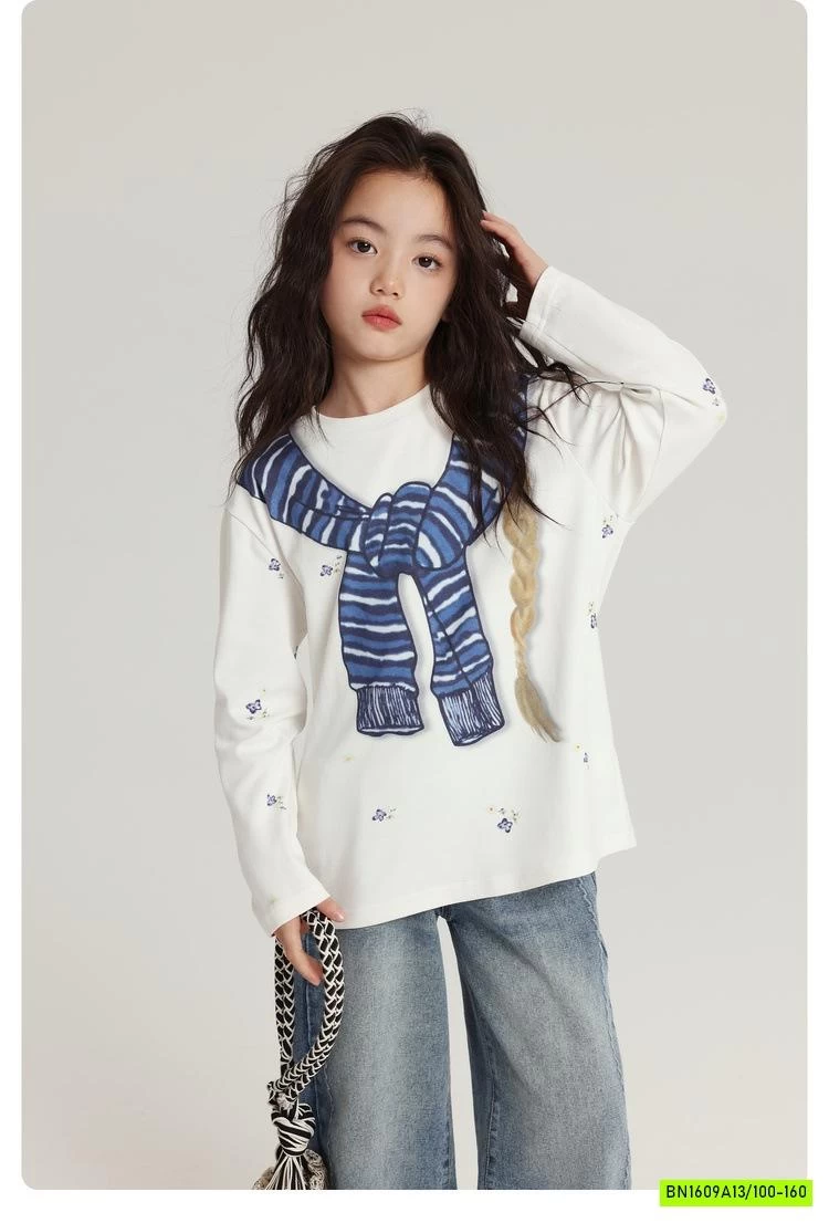 ÁO NỈ IN HÌNH GIẢ KHĂN CHOÀNG XANH