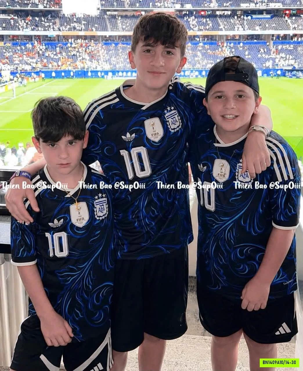 BỘ BÓNG ĐÁ MESSI XANH