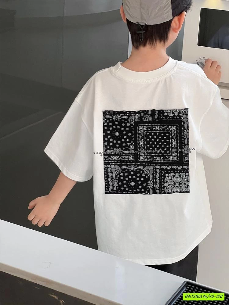 ÁO THUN TRẮNG IN CHỮ NHỎ