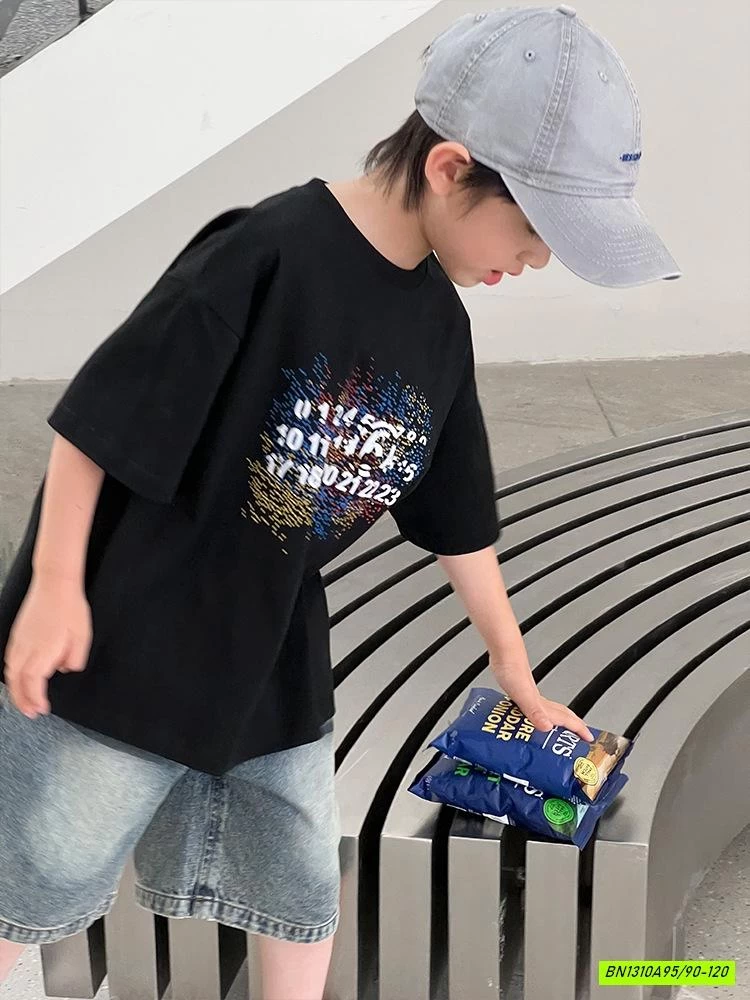 ÁO THUN ĐEN IN SỐ