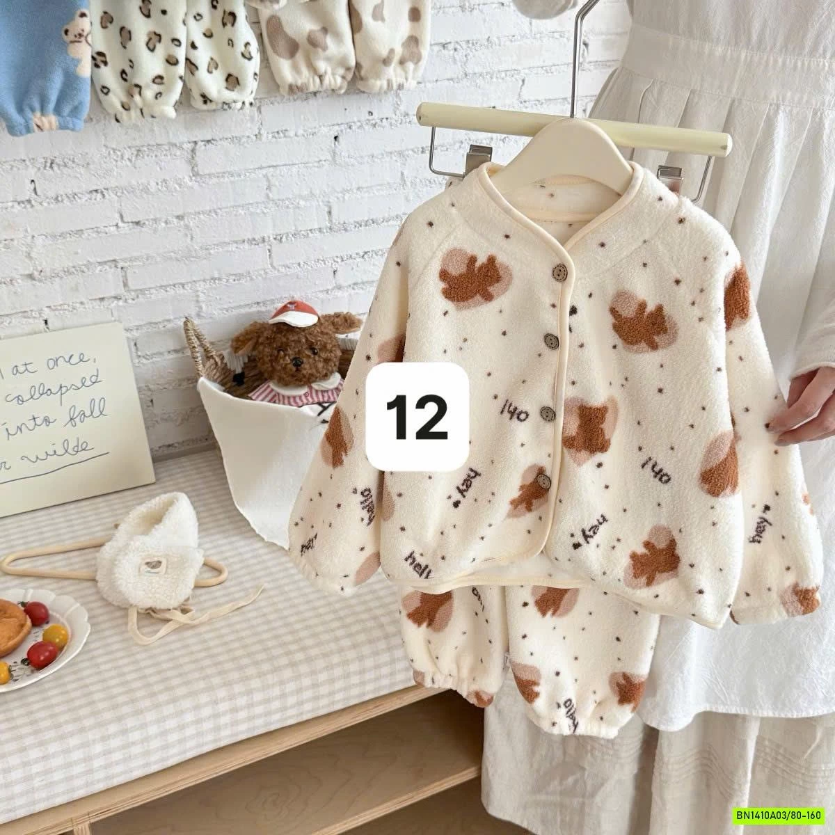 PIZAMA NỈ BÔNG HỌA TIẾT