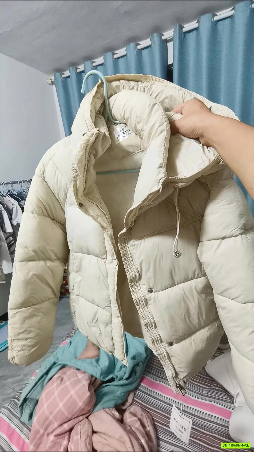 KHOÁC PHAO BÉO SALEEE