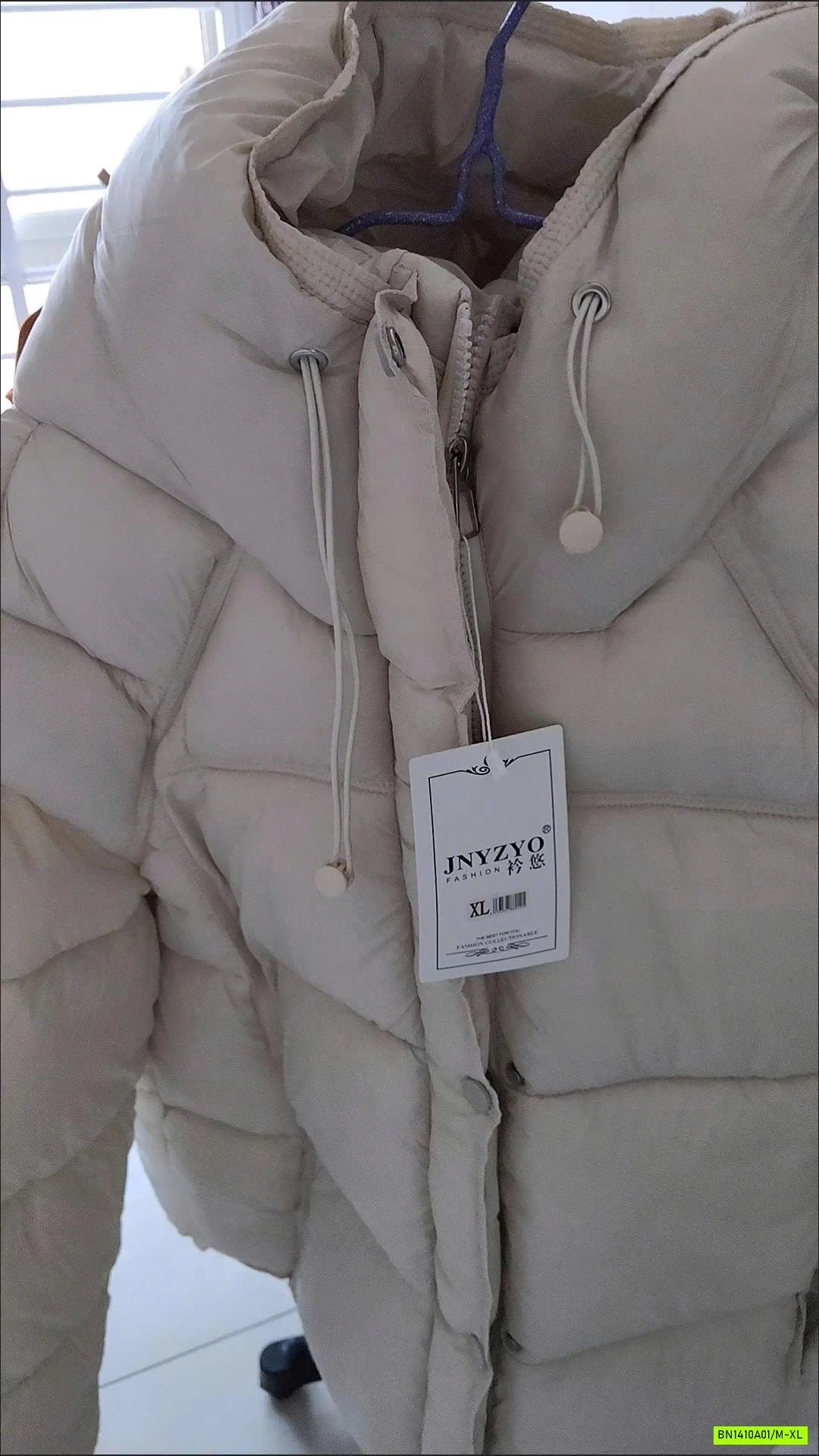 KHOÁC PHAO BÉO SALEEE