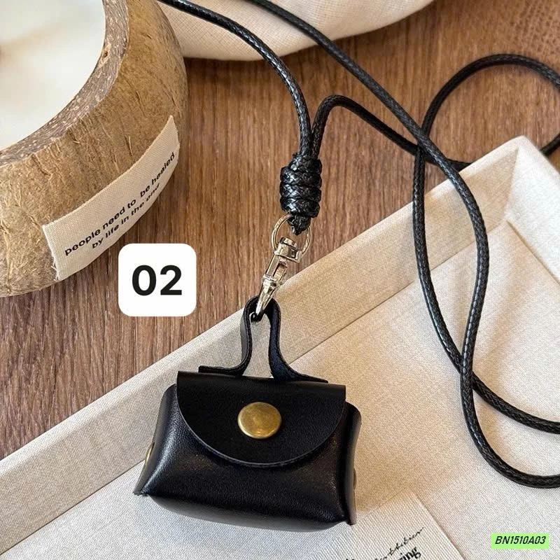 VÒNG CỔ HÌNH TÚI XÁCH PHỤ KIỆN