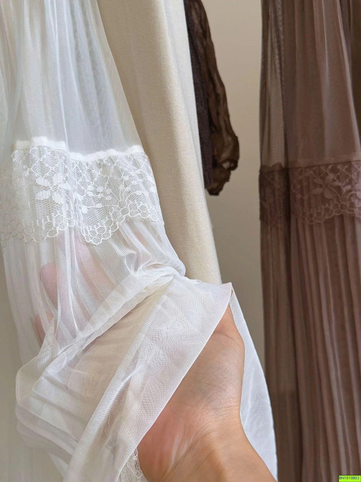 CHÂN VÁY VOAN DẬP LY PHỐI BÈO