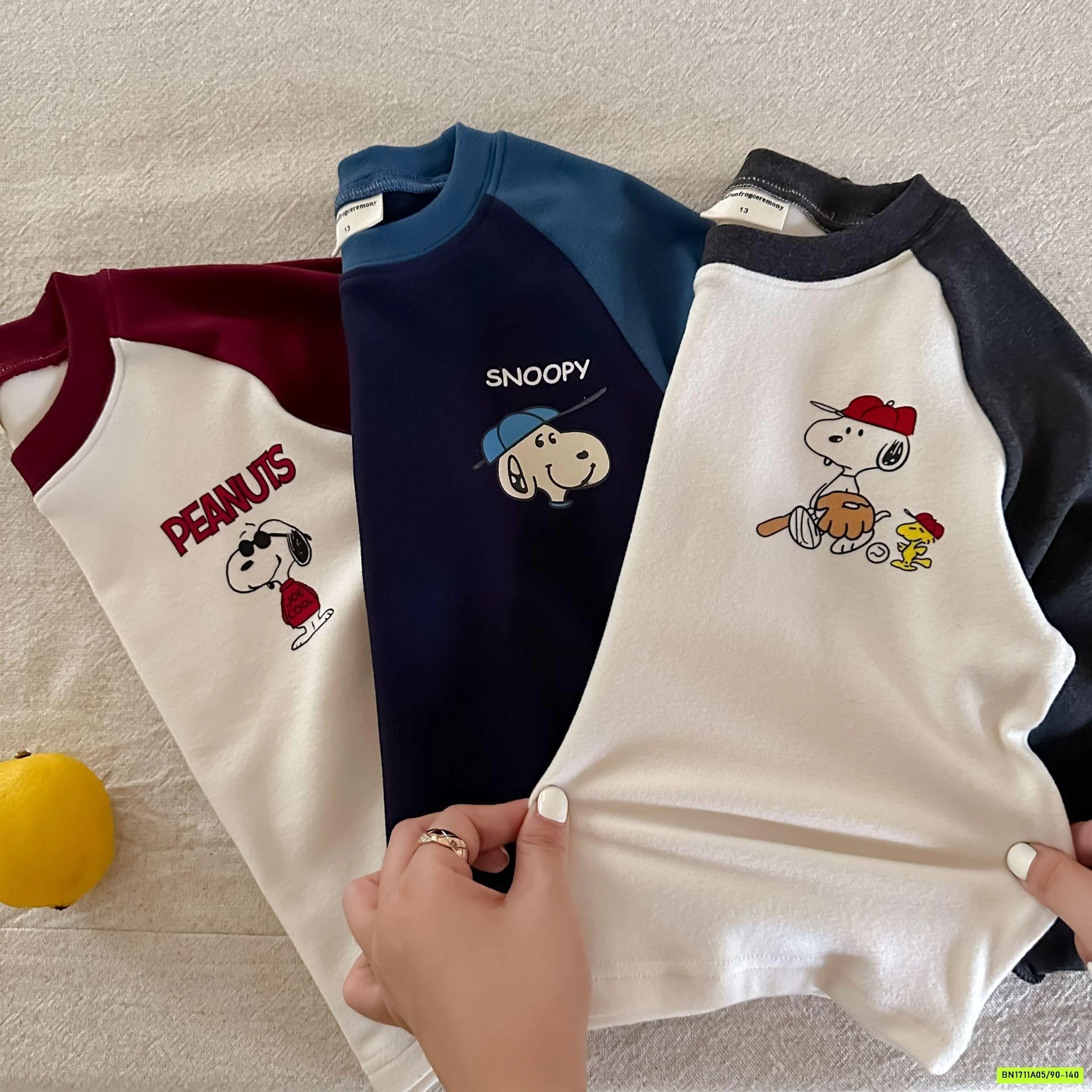 ÁO NỈ PHỐI MÀU TAY SNOOPY MMGGBABY