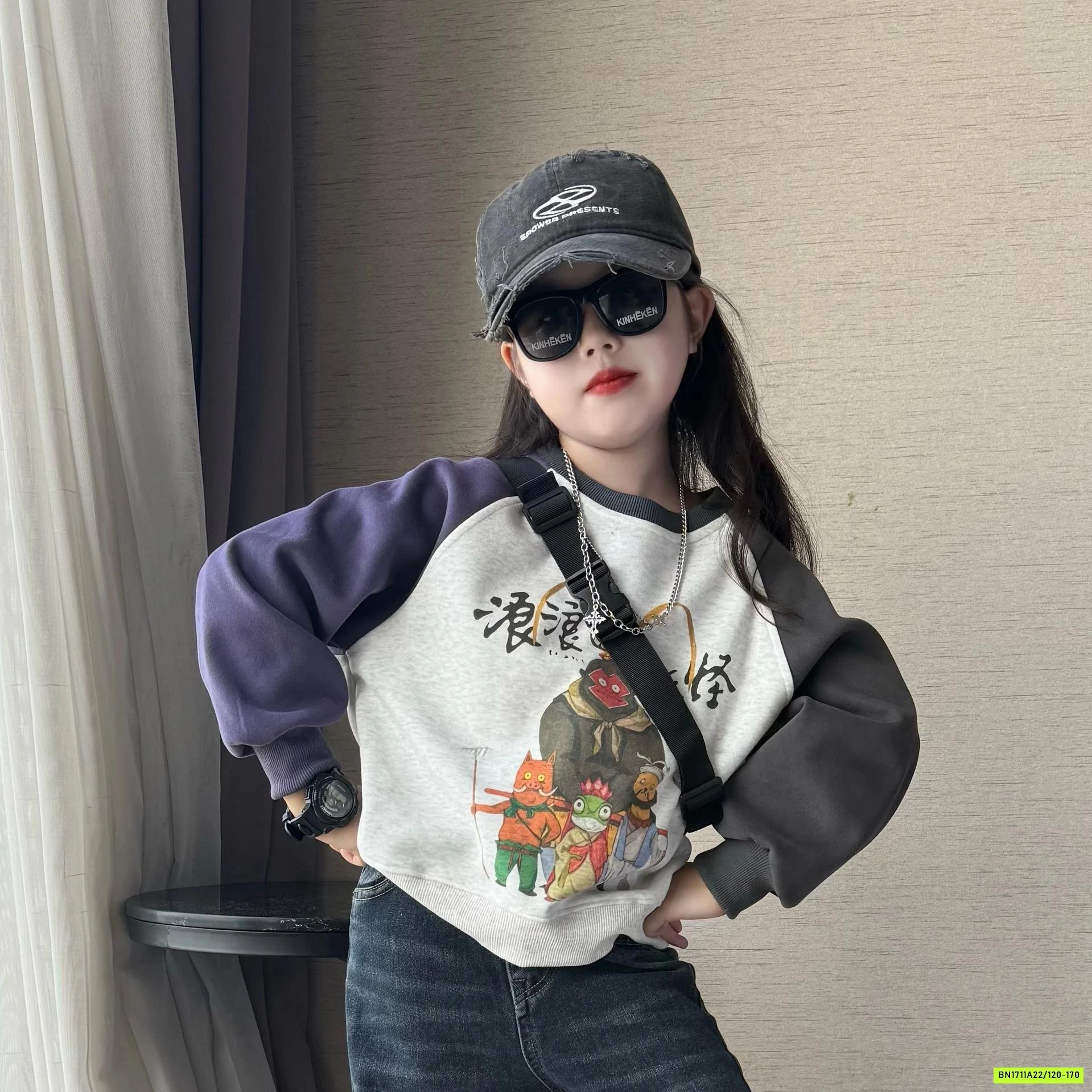 ÁO NỈ PHỐI MÀU TAY MIX JEANS SUÔNG