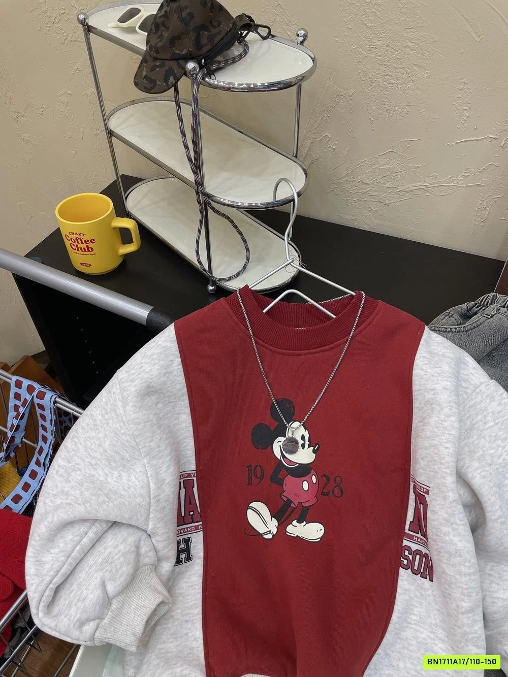 ÁO NỈ MICKEY PHỐI ĐỎ