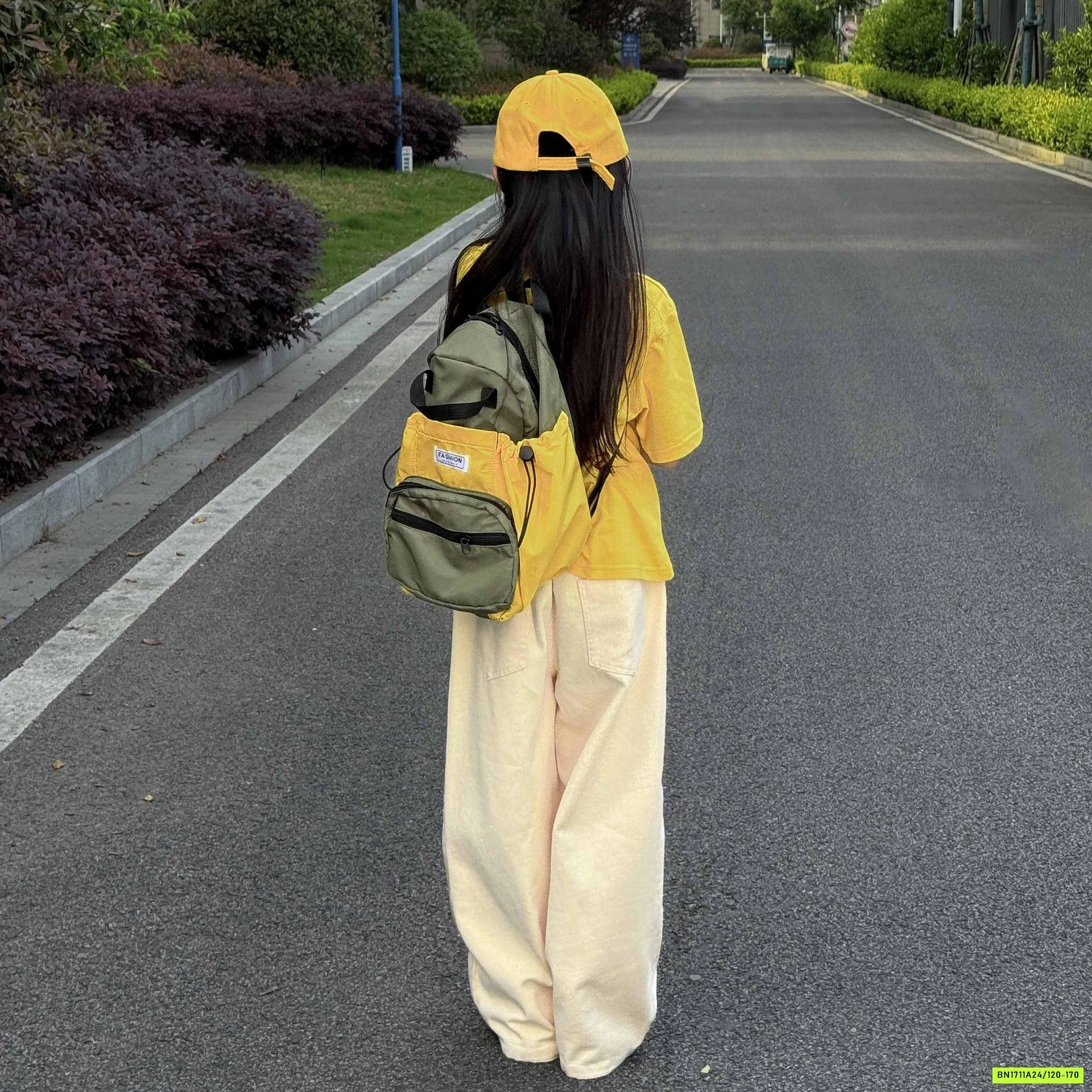 ÁO THUN VÀNG MIX JEANS SUÔNG RÁCH