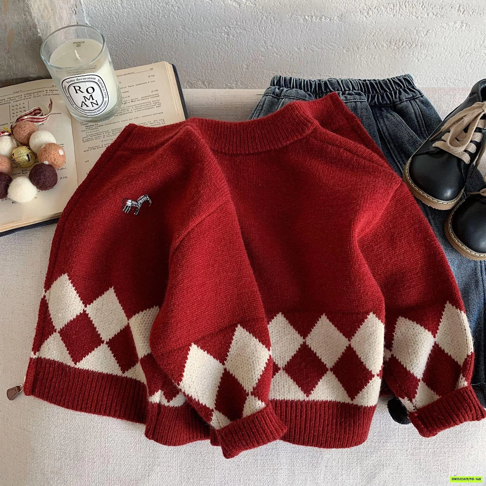 KHOÁC LEN ĐỎ KHÓA KÉO LOGO NGỰA