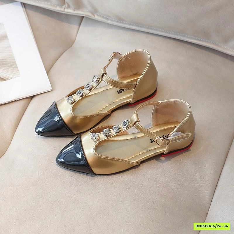 SANDAL MŨI NHỌN ĐÍNH ĐÁ