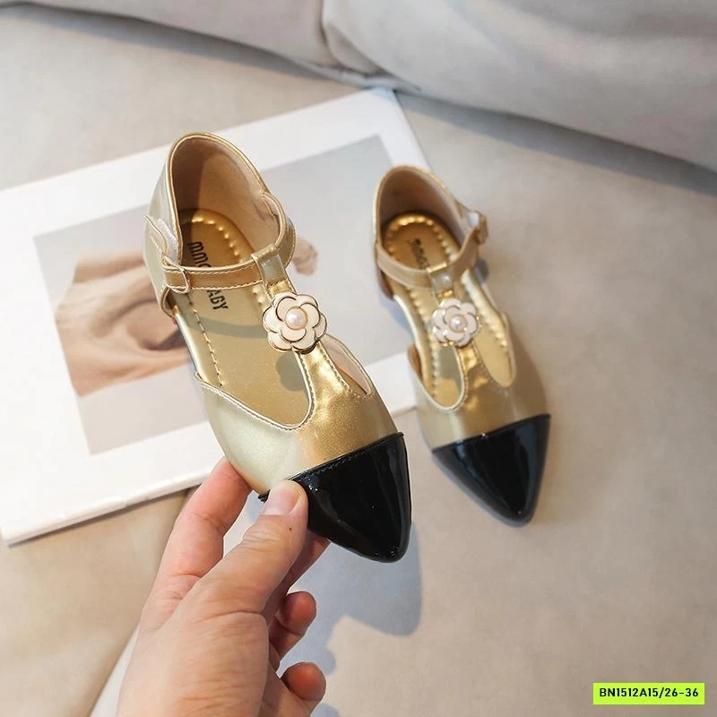 SANDAL MŨI NHỌN HOA TRÀ