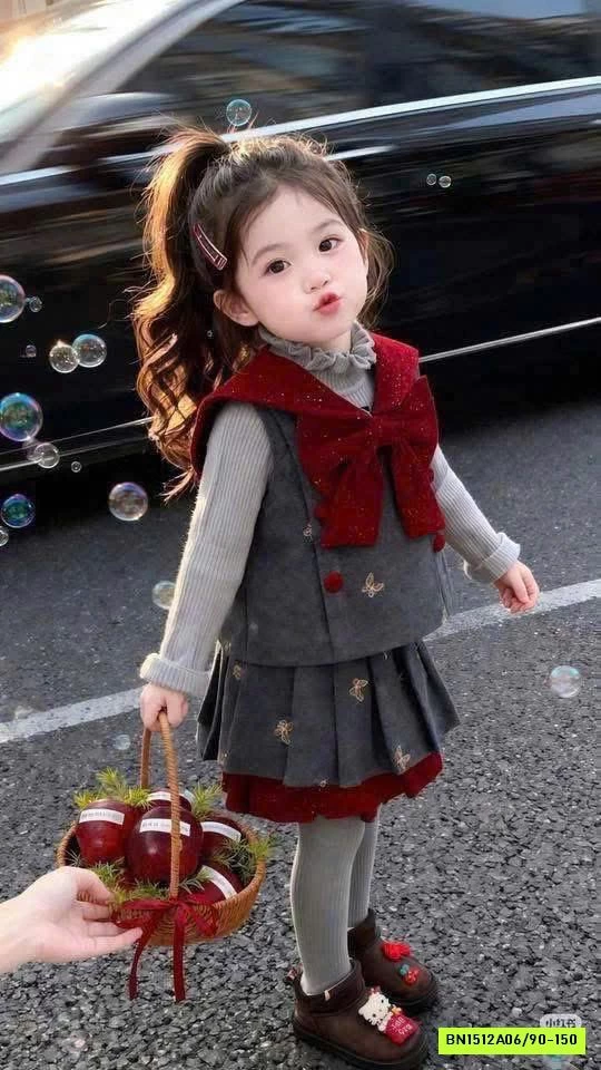 SÉT VÁY XÁM 3 CHI TIẾT