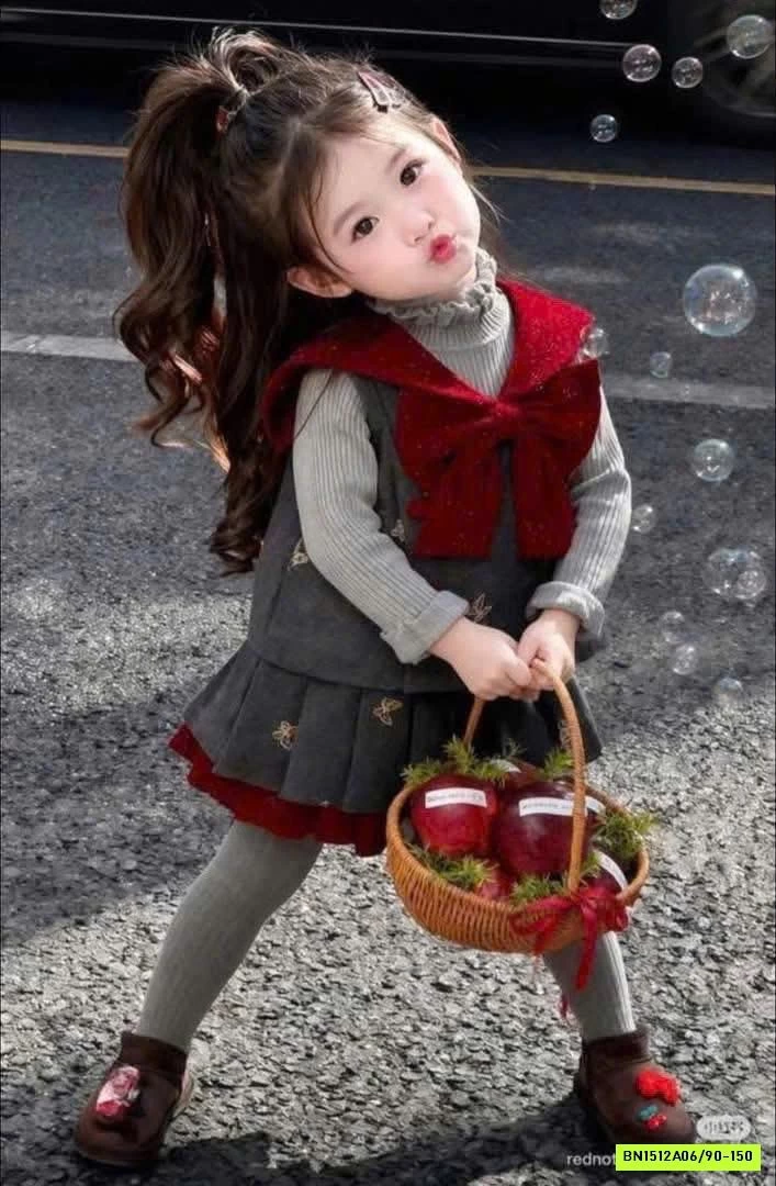 SÉT VÁY XÁM 3 CHI TIẾT