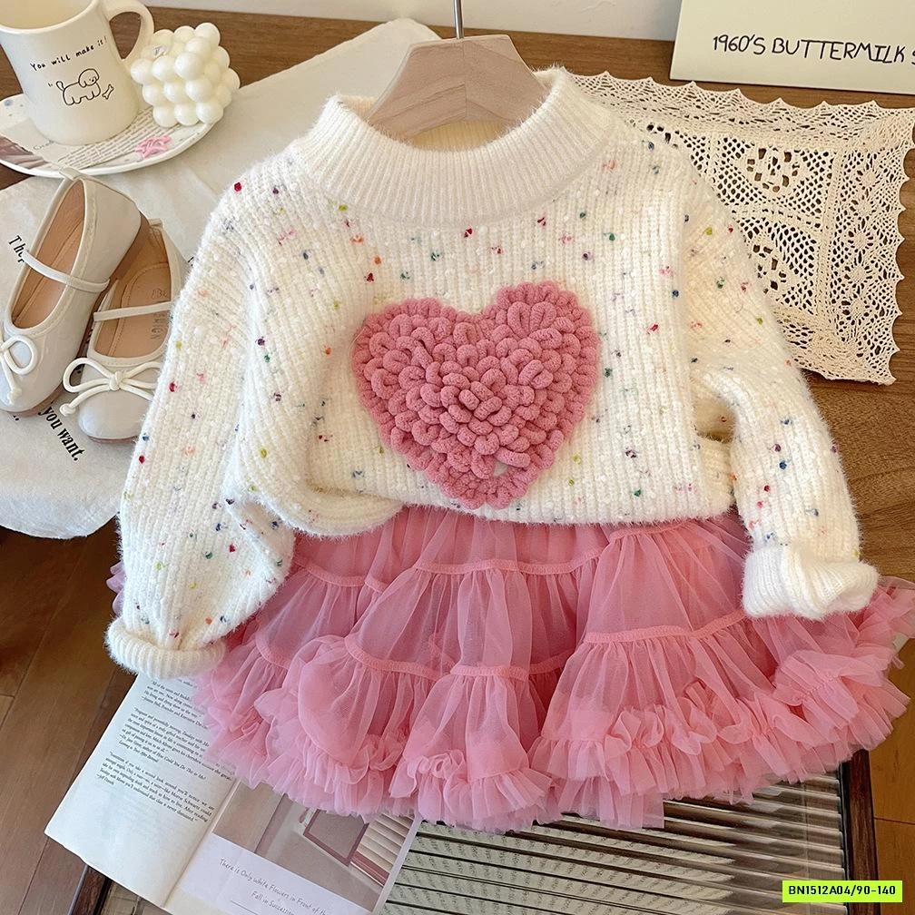 ÁO LEN LOANG MÀU THÊU TRÁI TIM