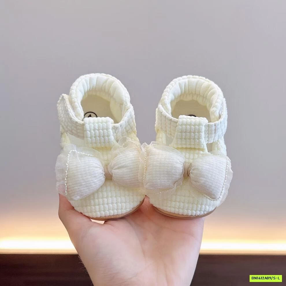 GIÀY TẬP ĐI NƠ TRẦN TRÁM DỄ THƯƠNG