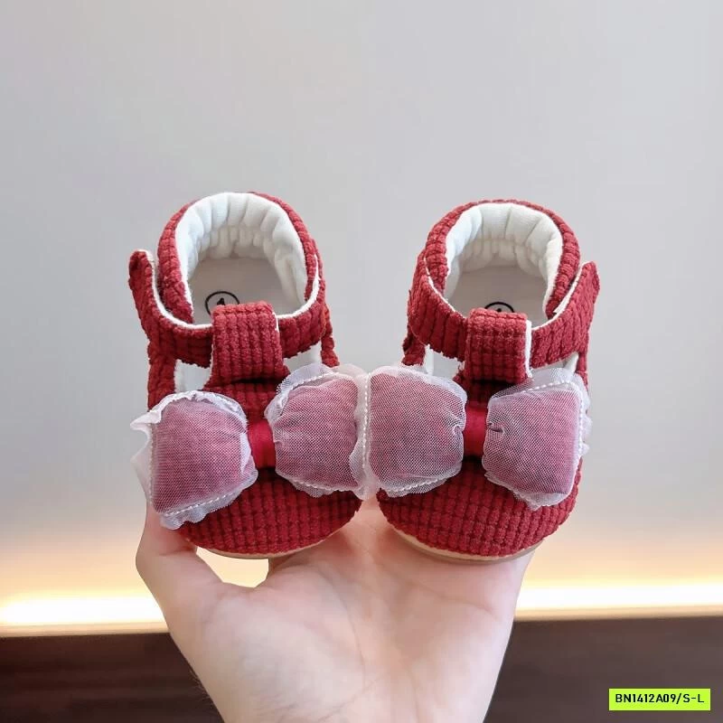 GIÀY TẬP ĐI NƠ TRẦN TRÁM DỄ THƯƠNG