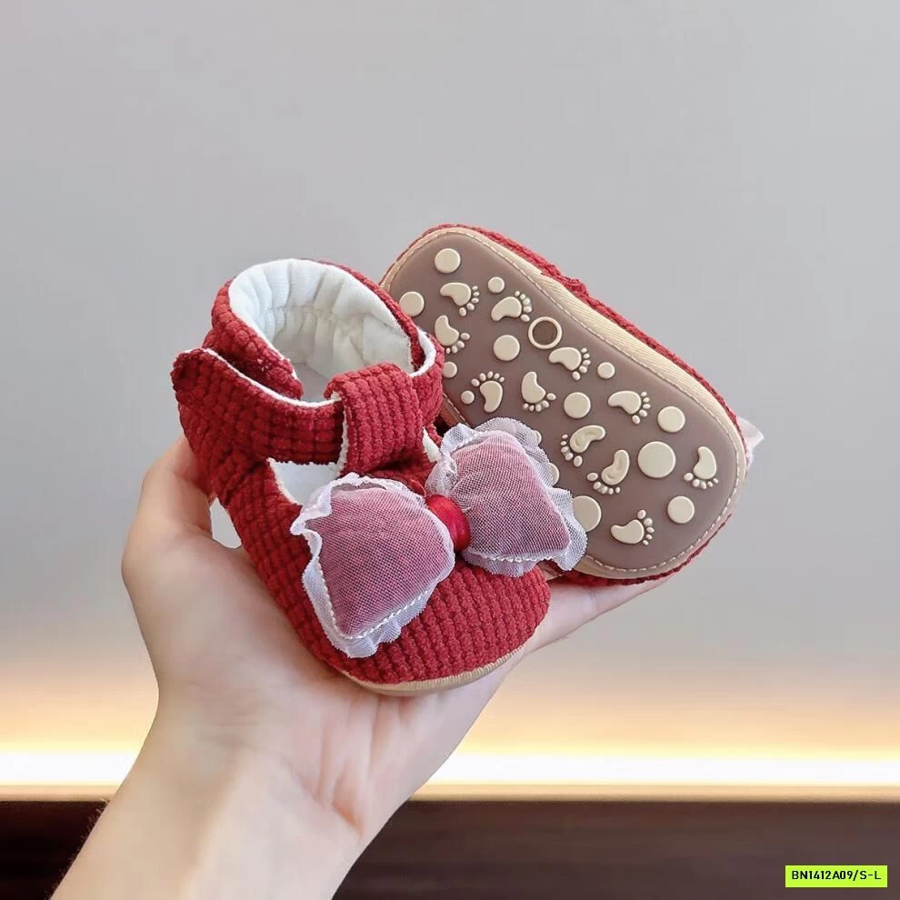 GIÀY TẬP ĐI NƠ TRẦN TRÁM DỄ THƯƠNG