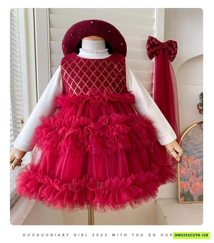 SÉT VÁY ĐỎ ÁO LEN LÓT NHUNG BLUETOWN