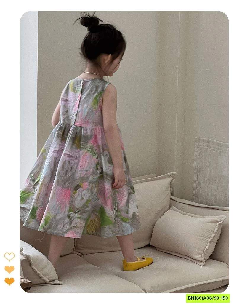 ĐẦM XÒE HOA SÁT NÁCH