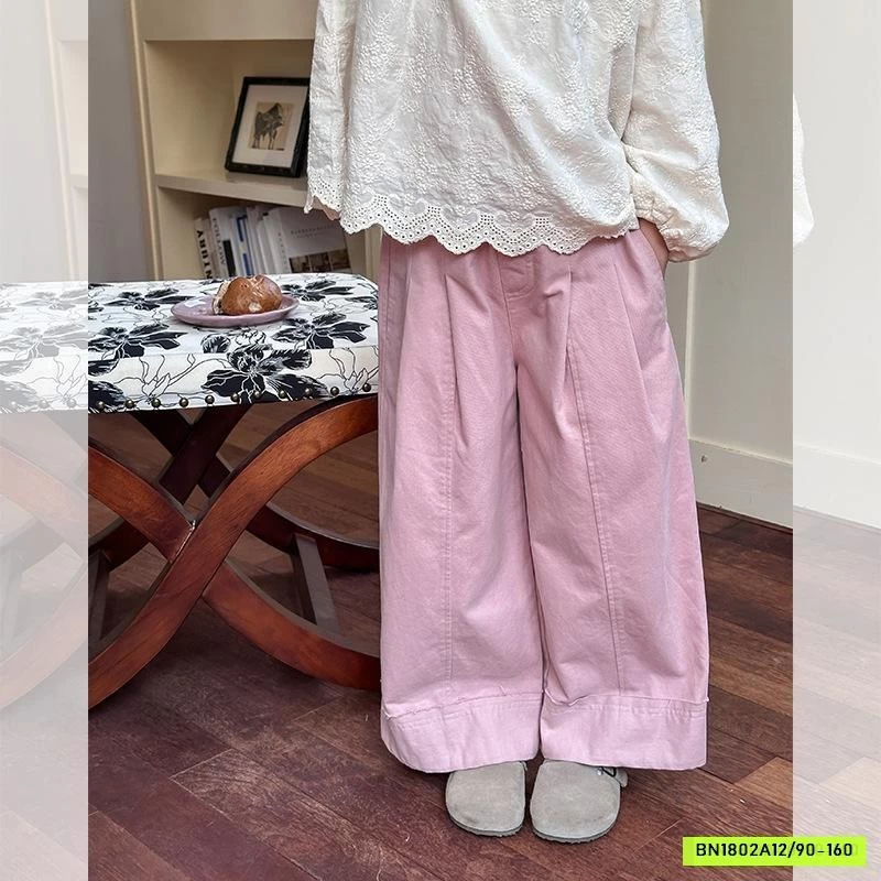 QUẦN SUÔNG GẤP GẤU GÂN TRƯỚC 24X024 AMBB