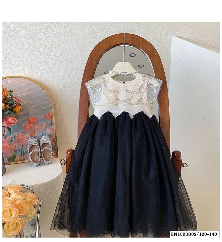 ĐẦM CÔNG CHÚA SÁCH PHỐI CHÂN VOÀN