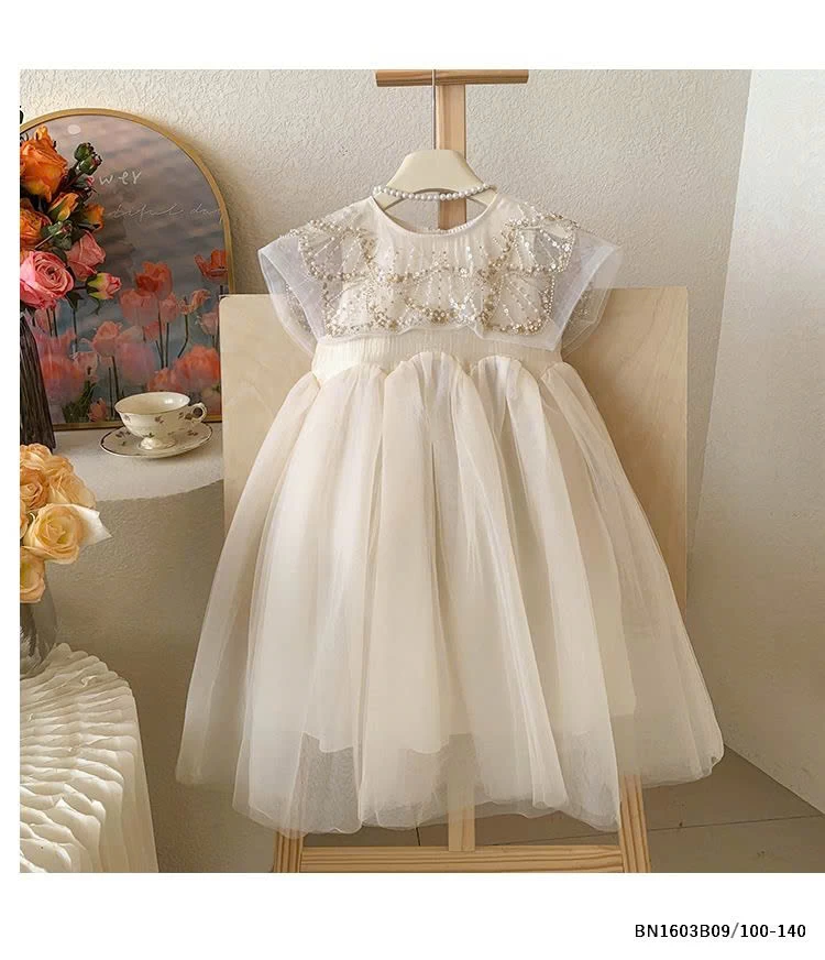 ĐẦM CÔNG CHÚA SÁCH PHỐI CHÂN VOÀN