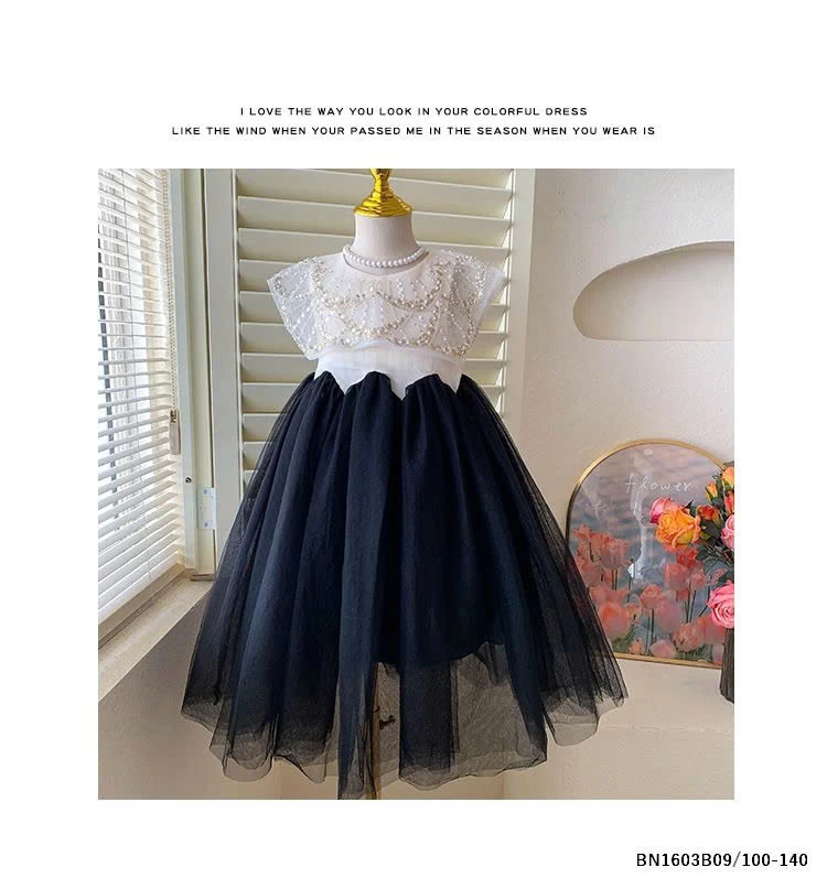 ĐẦM CÔNG CHÚA SÁCH PHỐI CHÂN VOÀN