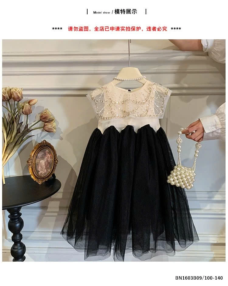 ĐẦM CÔNG CHÚA SÁCH PHỐI CHÂN VOÀN