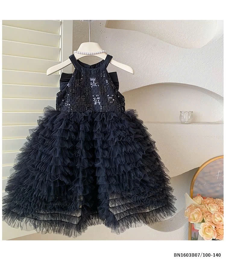 ĐẦM CỔ YẾM VOAN BỒNG