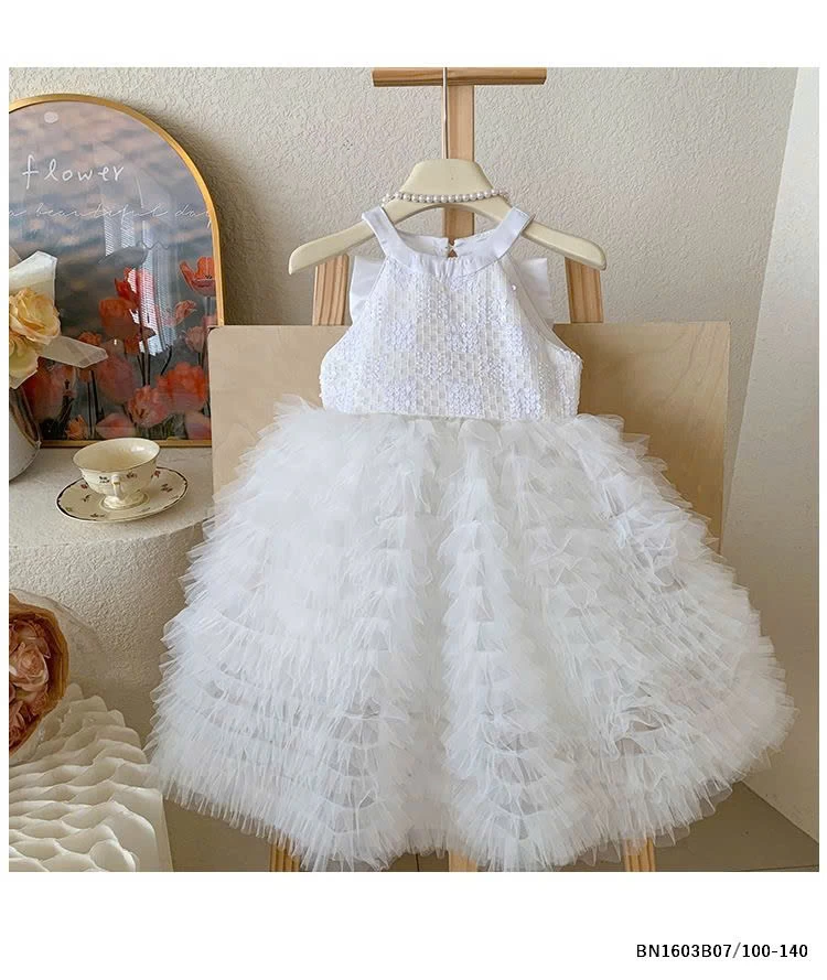 ĐẦM CỔ YẾM VOAN BỒNG