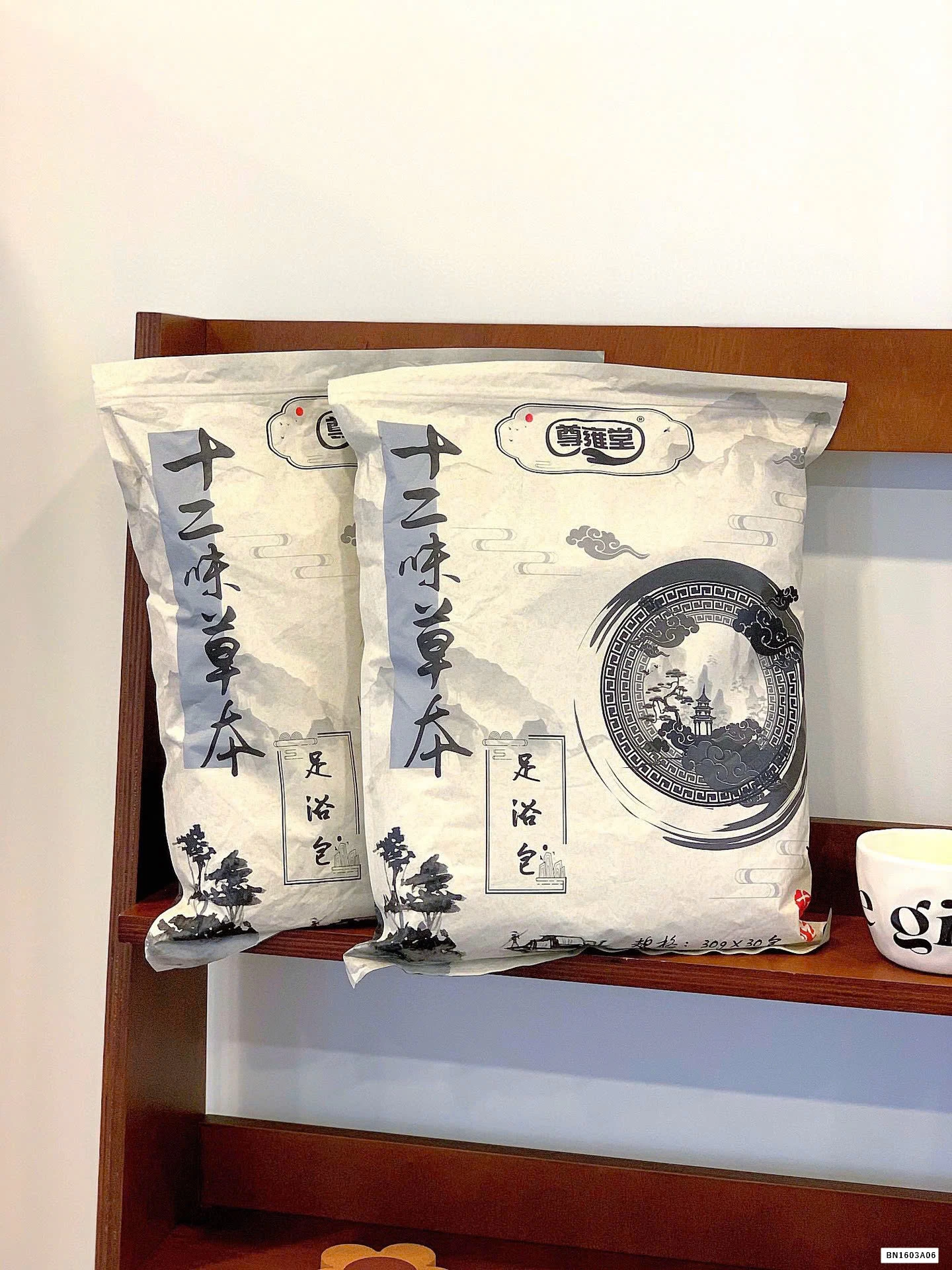 TÚI THẢO DƯỢC NGÂM CHÂN ĐÔNG Y