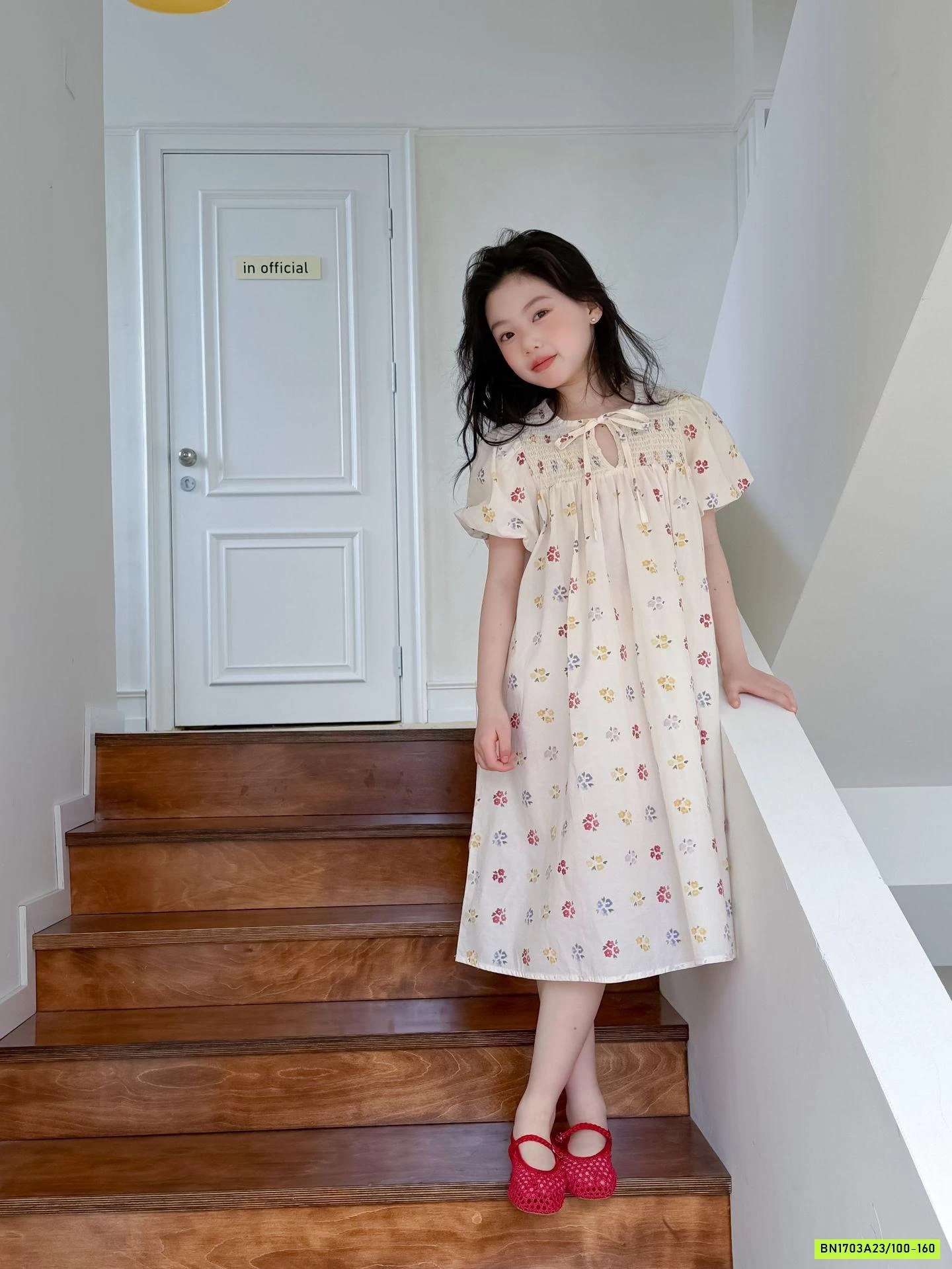 ĐẦM THÔ MỀM HOA NHÍ