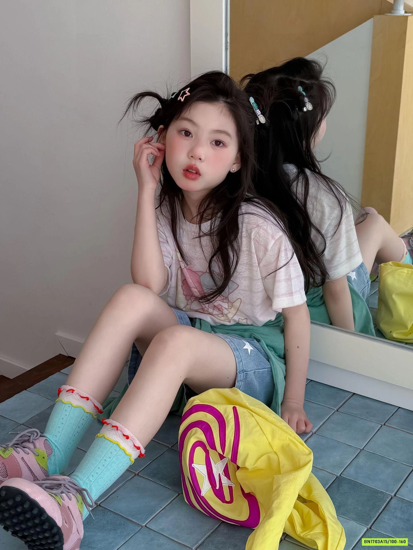 ÁO THUN GIẤY KẺ NGANG