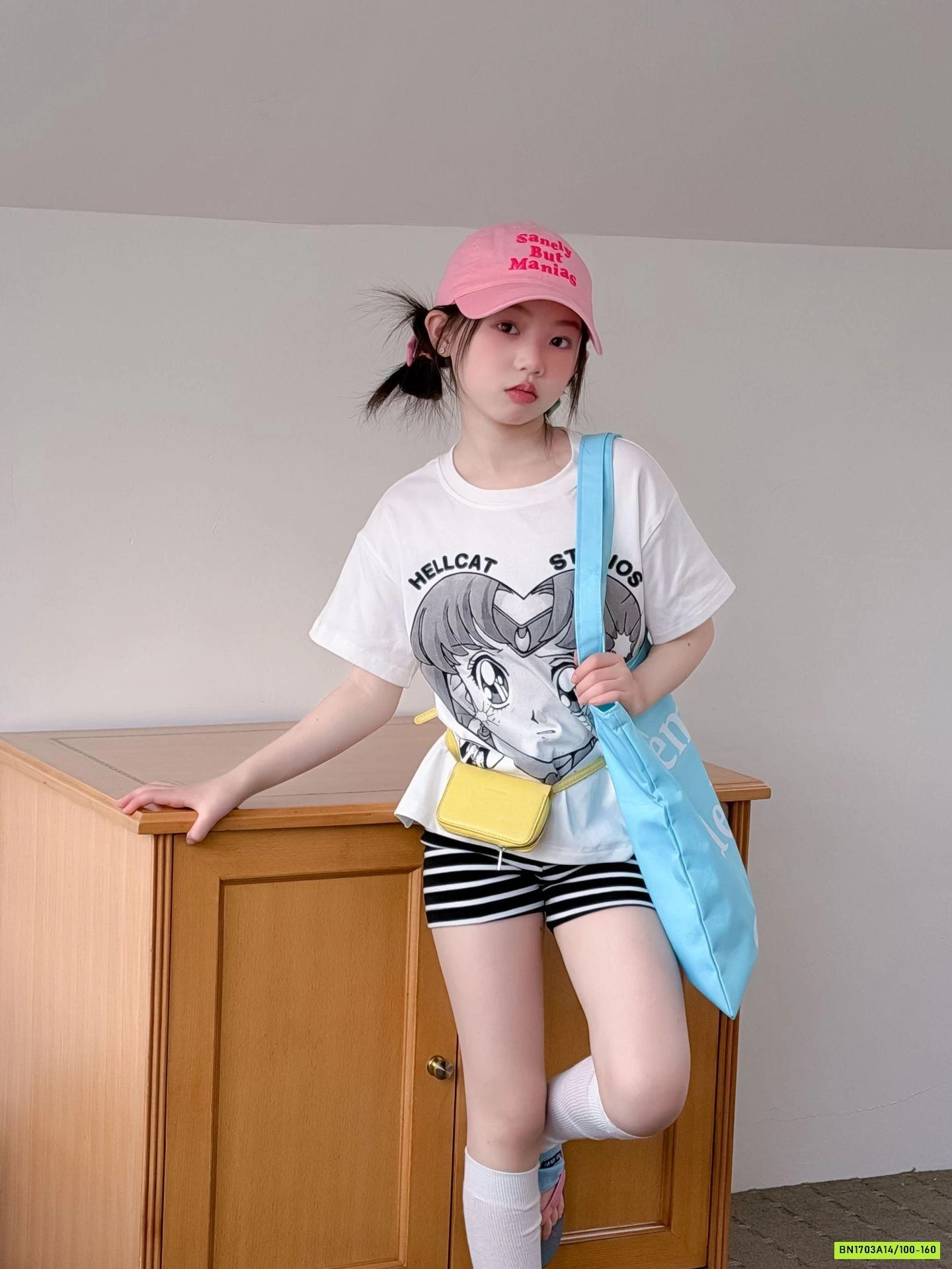 ÁO T HỦY THỦ MIX SHORT KẺ