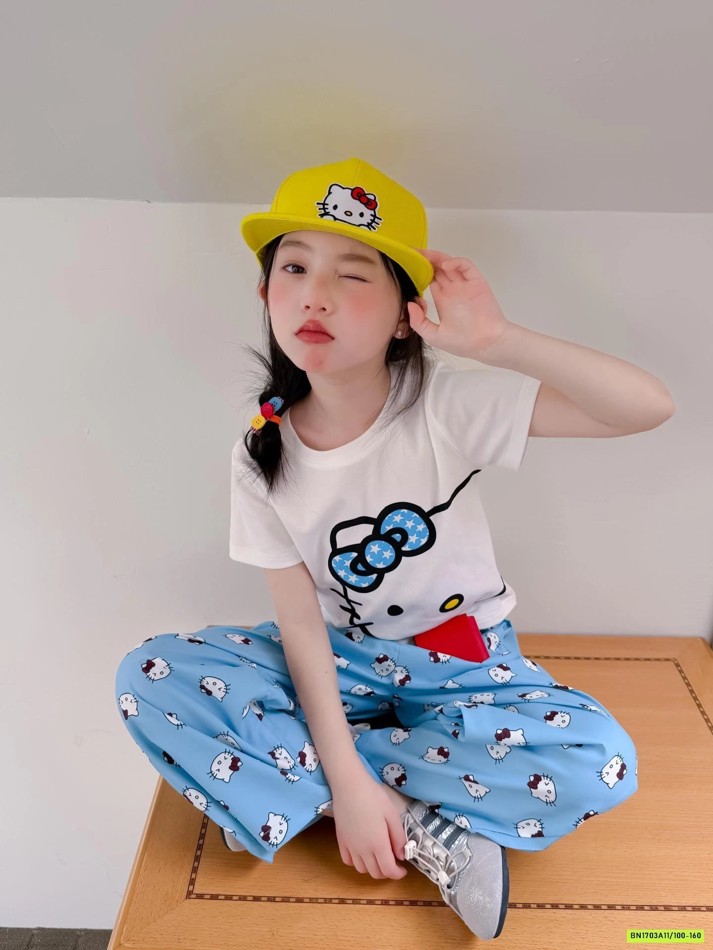 SÉT CROPTOP KITTY XANH