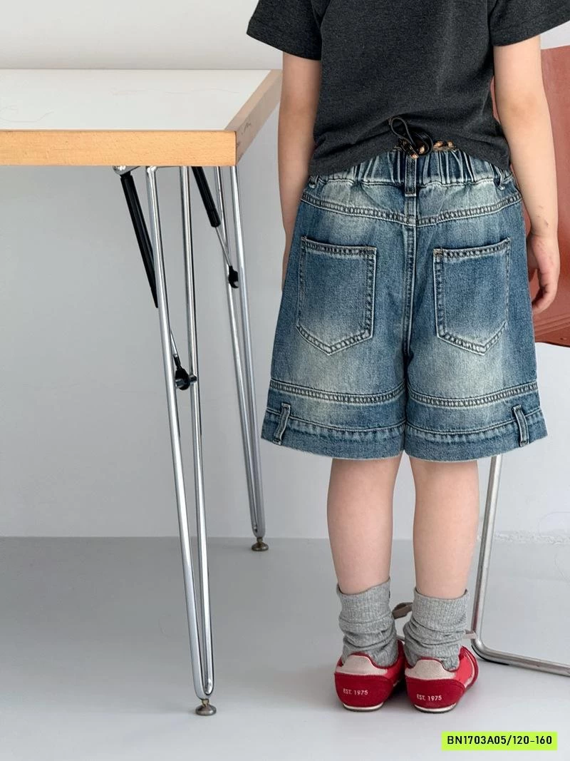 ÁO THUN TÁO MIX SHORT JEANS CÁ TÍNH