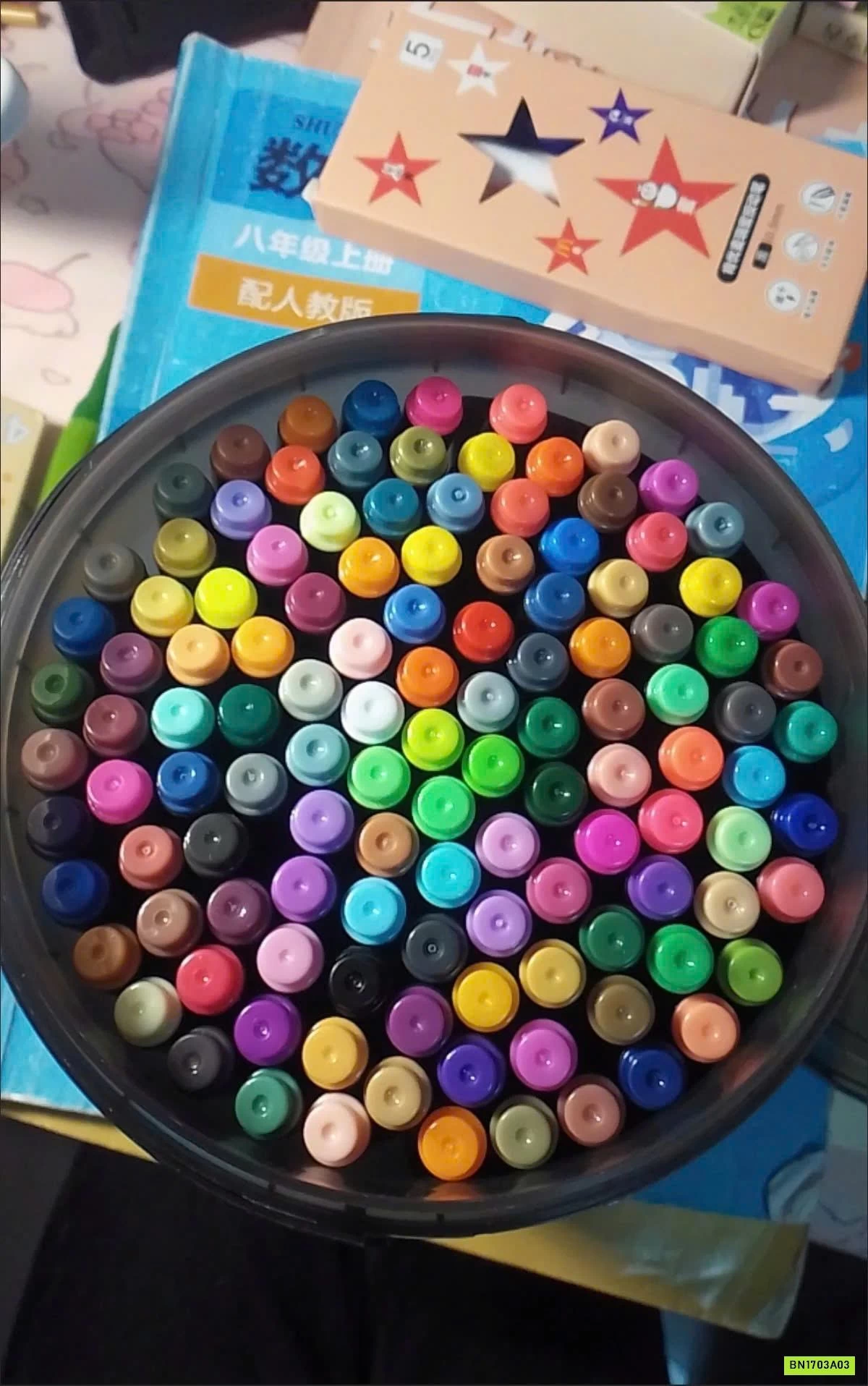 SET HỘP 120 MÀU ACRYLIC