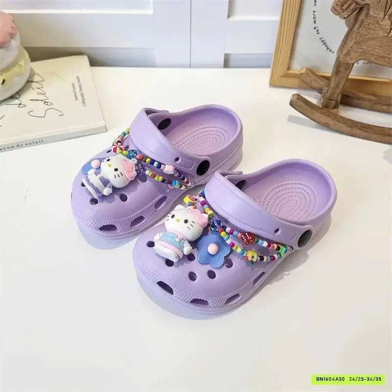 DÉP SỤC CROCS CHO KITTY