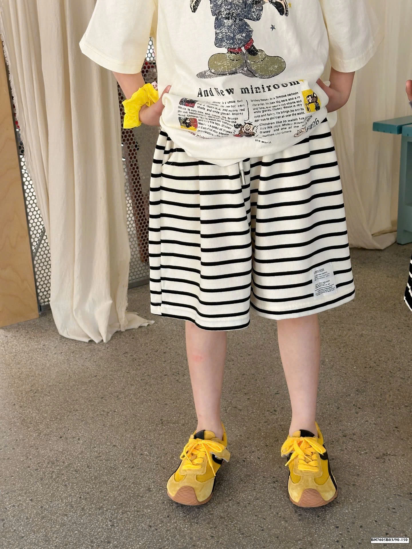 QUẦN SHORT COTTON KẺ NGANG